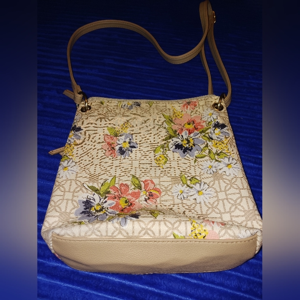 Purse - Picture 5 of 5